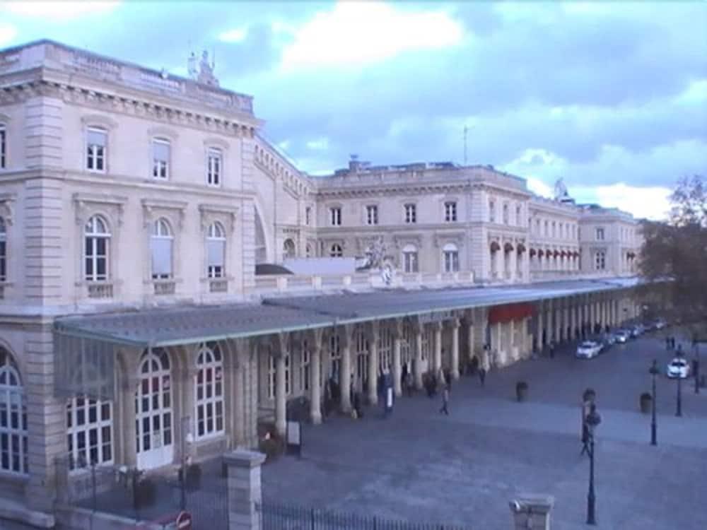Hotel De Lorraine Paris Bagian luar foto
